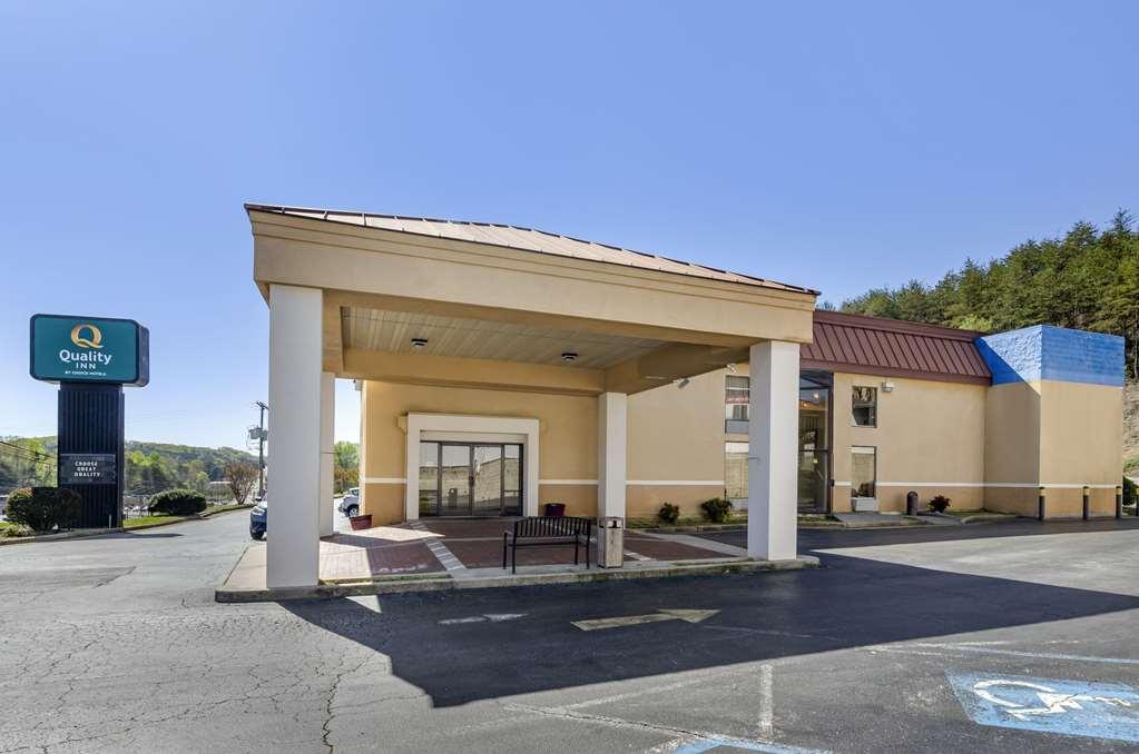 Comfort Inn Near Martinsville Speedway Extérieur photo